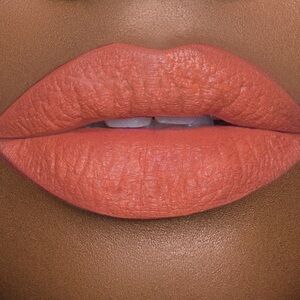 New in Box JEFFREE STAR LIBRA LYNN Velvet Trap lipstick